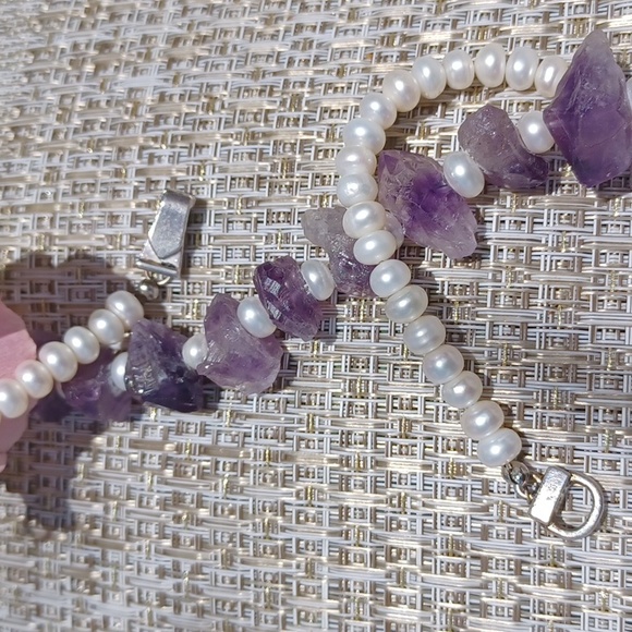 NWOT.Beautiful amethyst  and fresh water pearl necklace - Picture 7 of 9